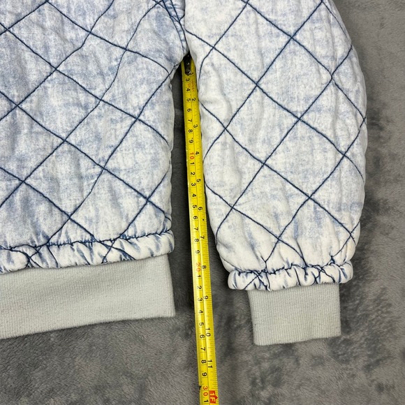 BLANKNYC Quilted Acid Wash Denim Bomber Jacket Women's XL Blue - Picture 7 of 11